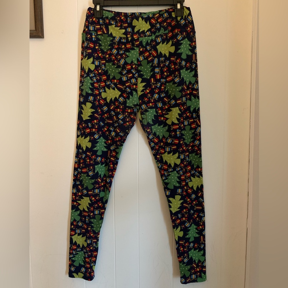 LULAROE Holiday Tree Print Leggings PANTS Tall & Curvy Stretch Knit, Black Green